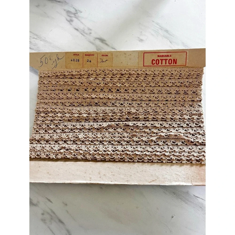Vintage Small Natural Cotton Lace 1/2